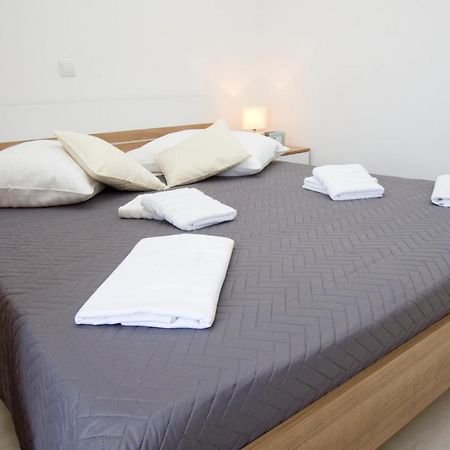 Apartment Toni Makarska Esterno foto