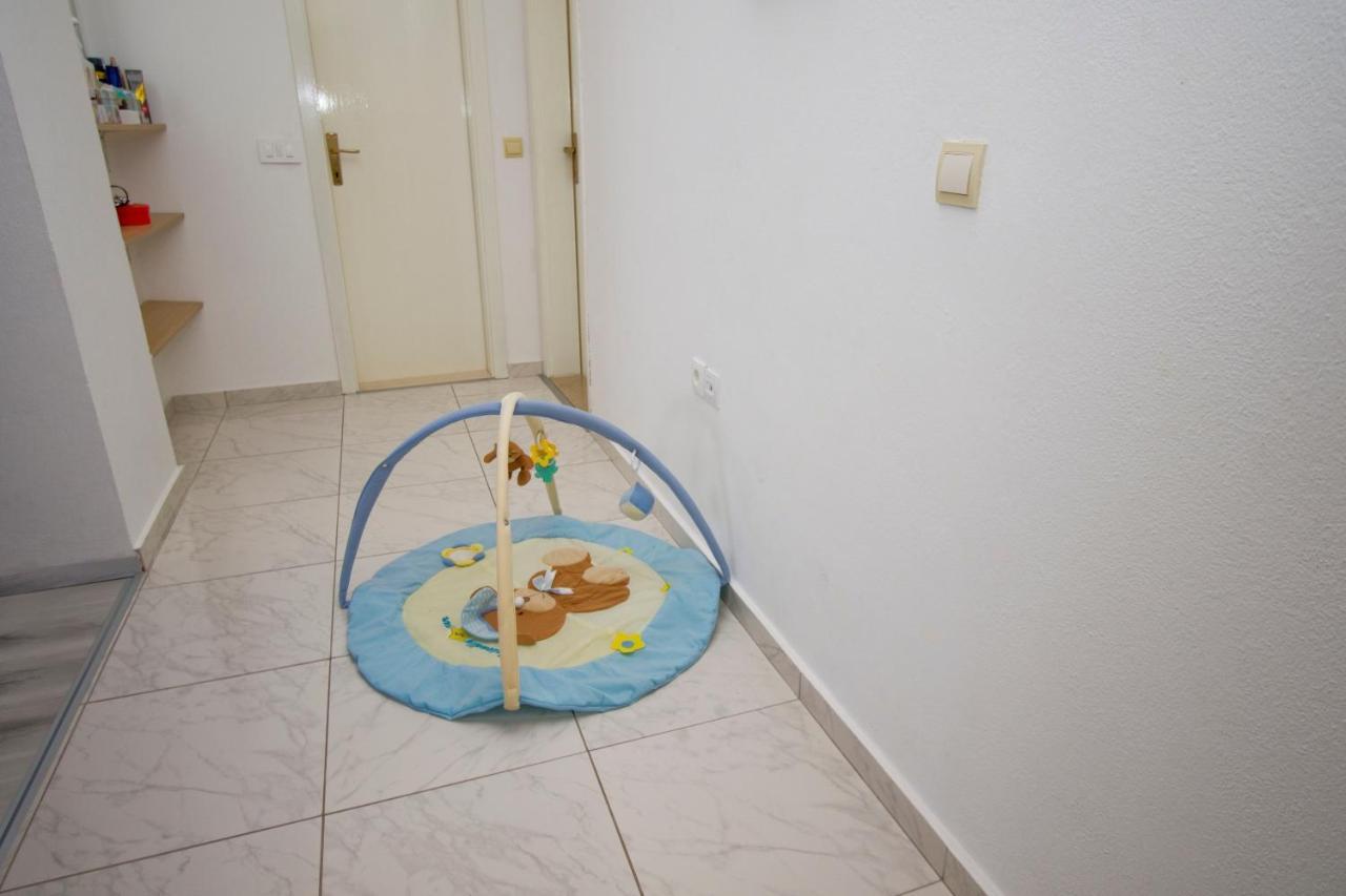 Apartment Toni Makarska Esterno foto