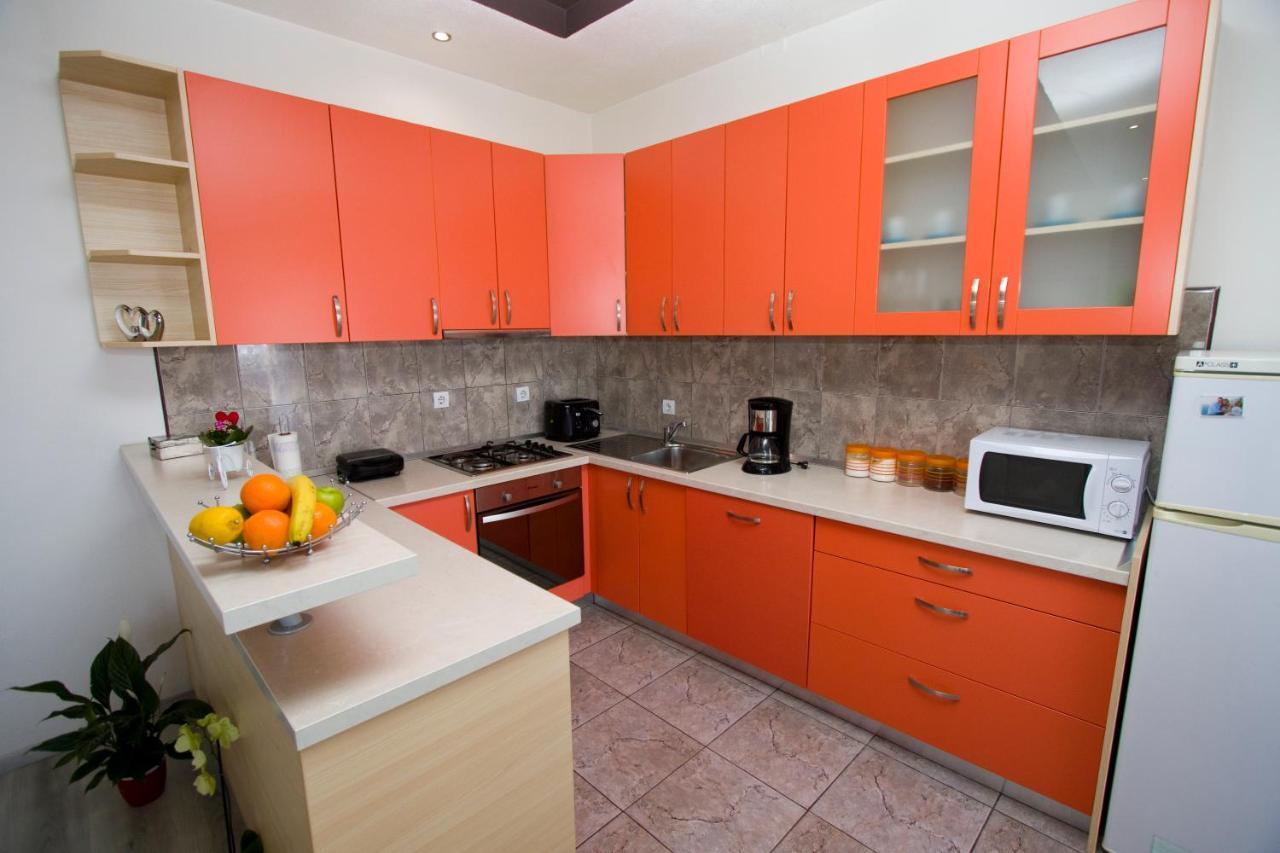 Apartment Toni Makarska Esterno foto